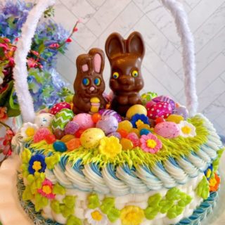 Easter Basket Cake on Cake Stand.