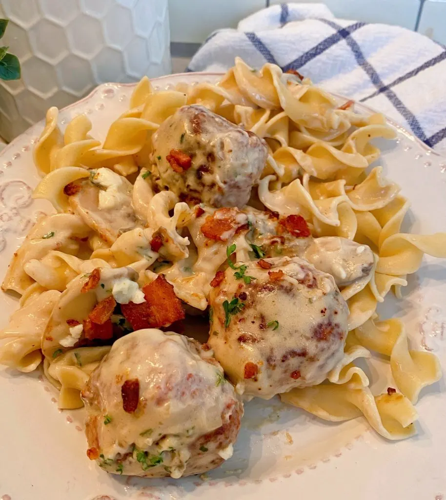 Creamy Meatballs on a dinner plate.