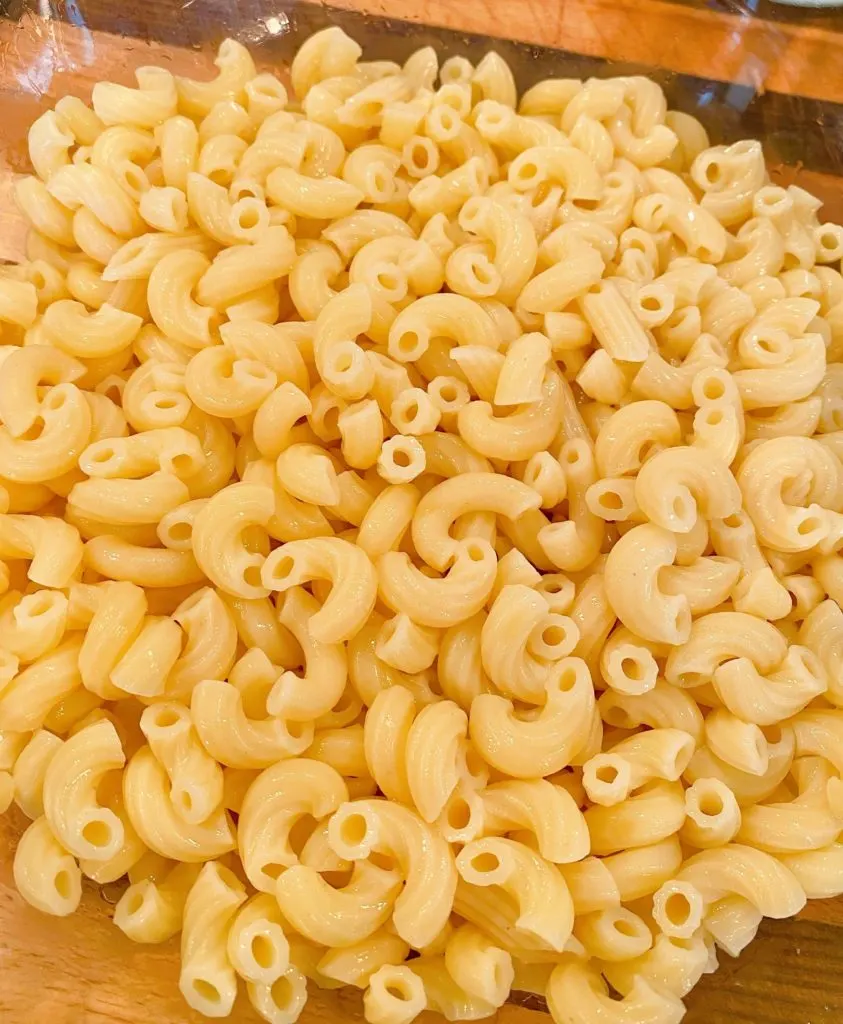 Cooked Pasta in a bowl.