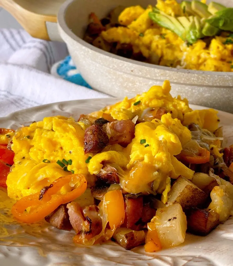 Country Breakfast Skillet - I Am Homesteader