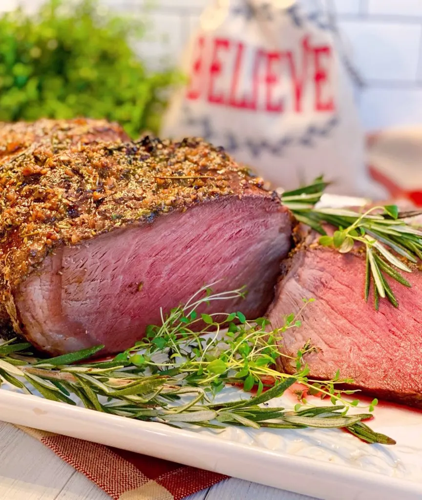 https://www.norinesnest.com/wp-content/uploads/2021/12/Cross-Rib-Roast-2020-5-864x1024.jpg.webp