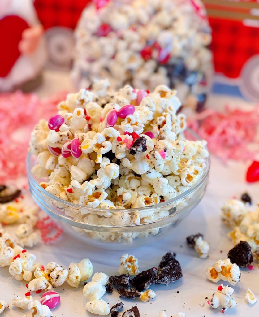 Bowl full of Cookies and cream valentines popcorn.