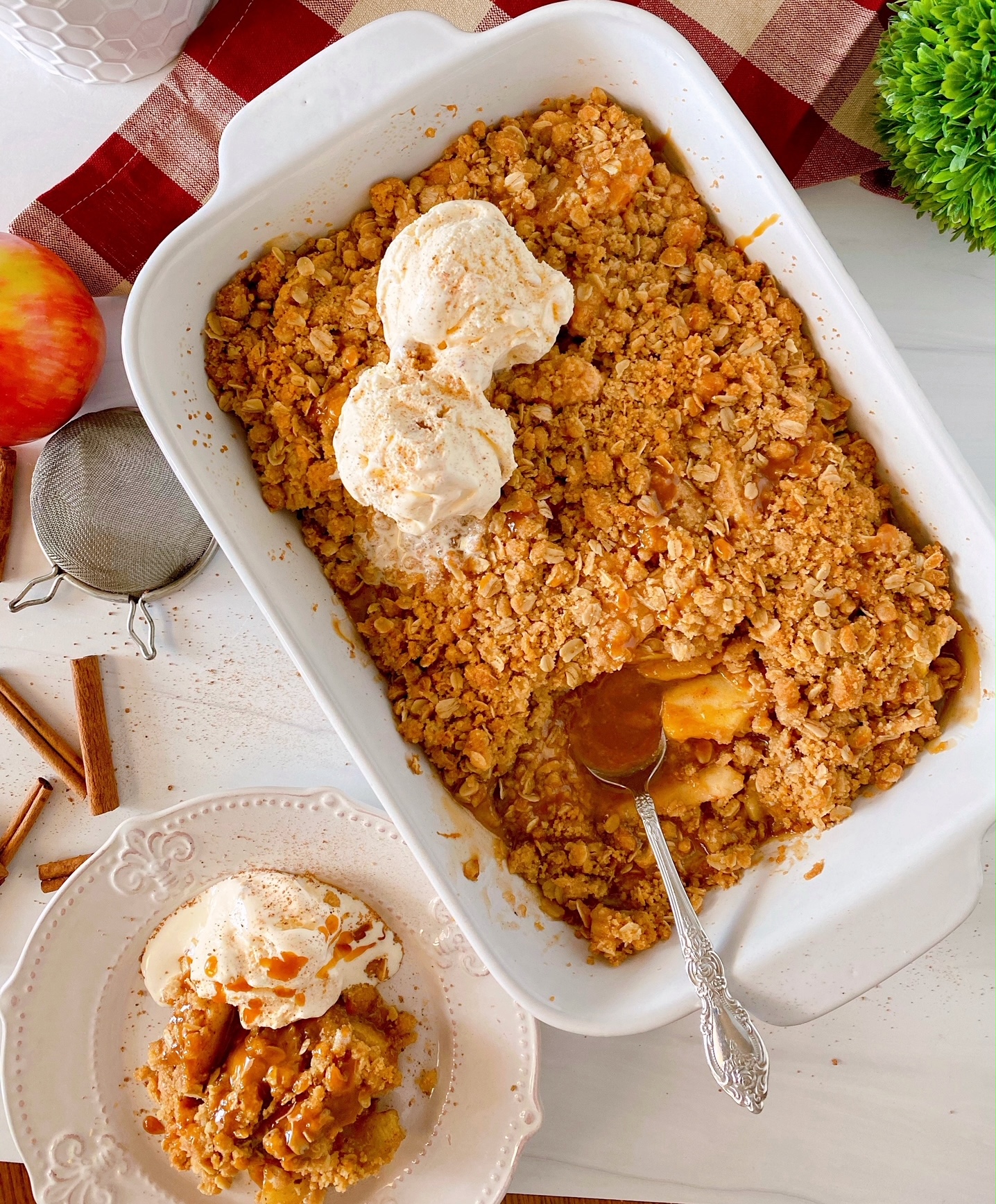 Easy Caramel Apple Crisp Recipe Norine's Nest