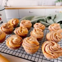 Rack with Cruffins cooling.