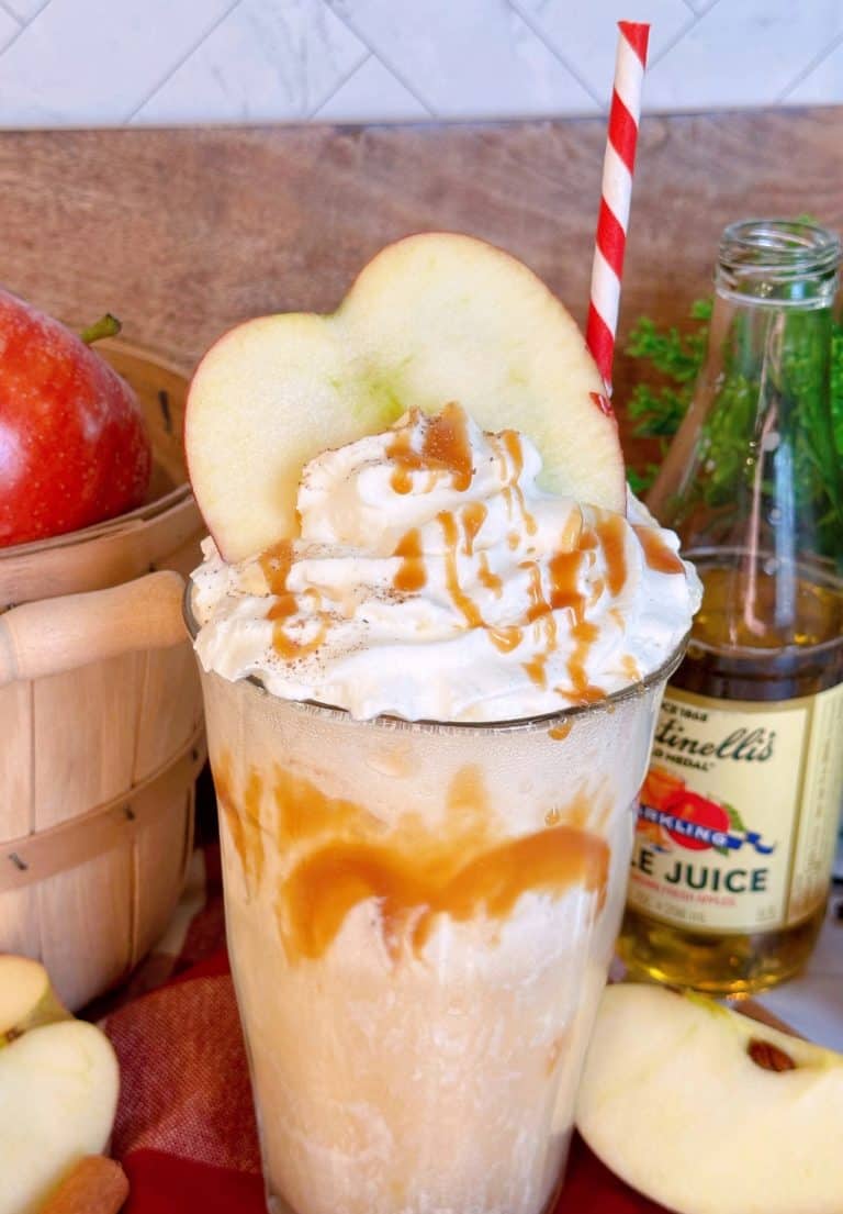 Close-up photo of apple cider float.