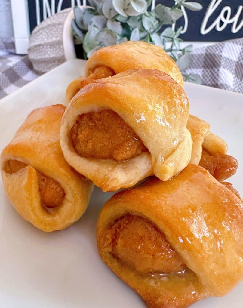 Honey Chicken Nuggets in a blanket piled high on a plate.