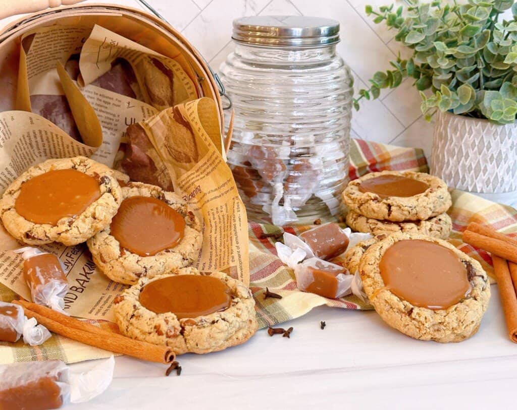 Carmelitat Cookies piled high with spices all around. 