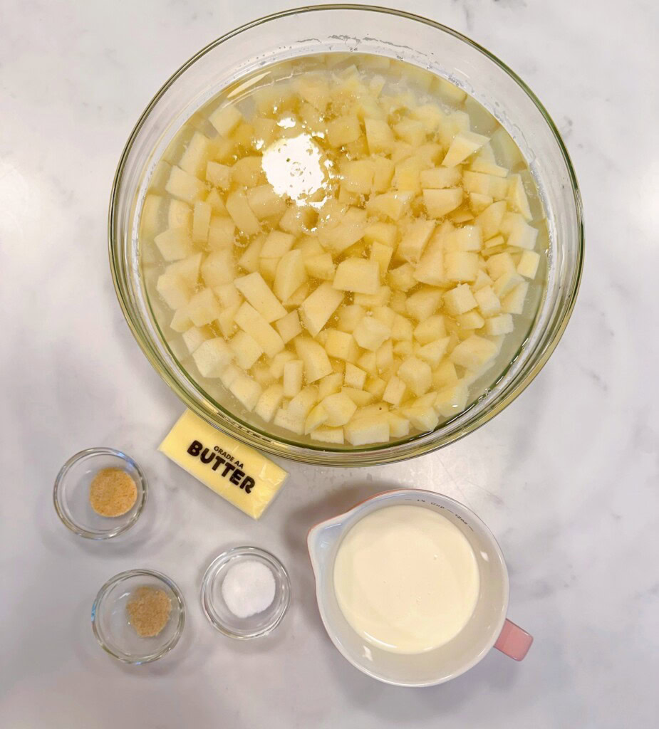 Ingredients for perfect mashed potatoes.