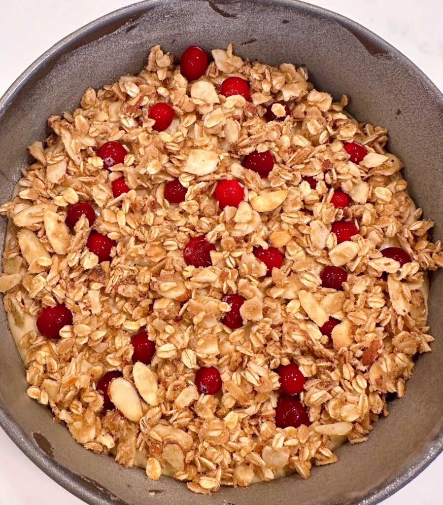 Streusel topping on top of the cake.